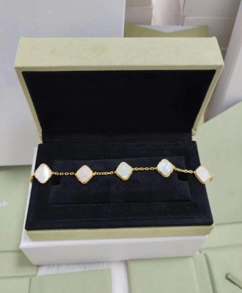 

classic style fashion four leaf clover charm bracelets 18k yellow gold white mother of pearl designer bracelet ladies wedding brid1712220, Golden;silver