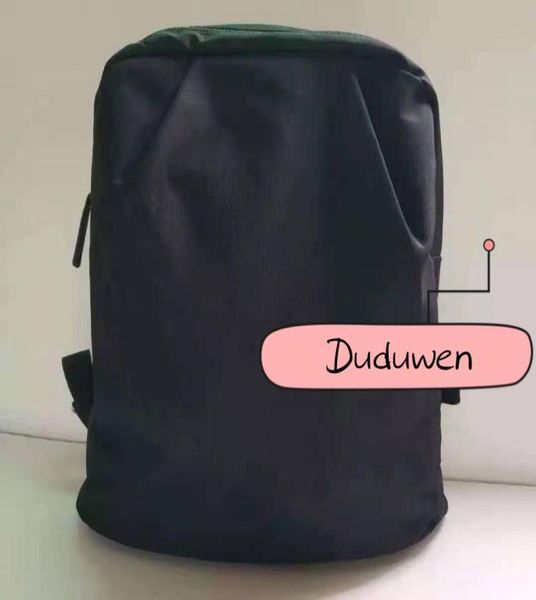 

33x14x37cm fashion nylon bag classic backpack makeup collection school or street packpack vip tiem dudu c boutique7843958