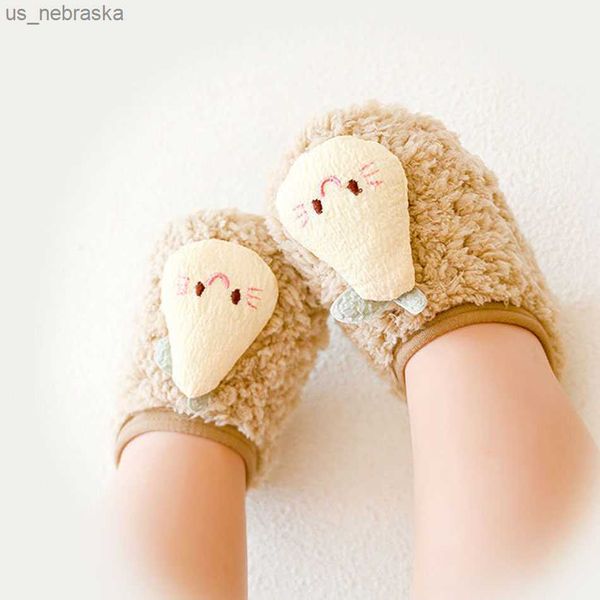 

baby floor socks toddler frog bear carrot pear slip on crib shoes infant antislip warm cozy prewalker kids boots 15 years l230518