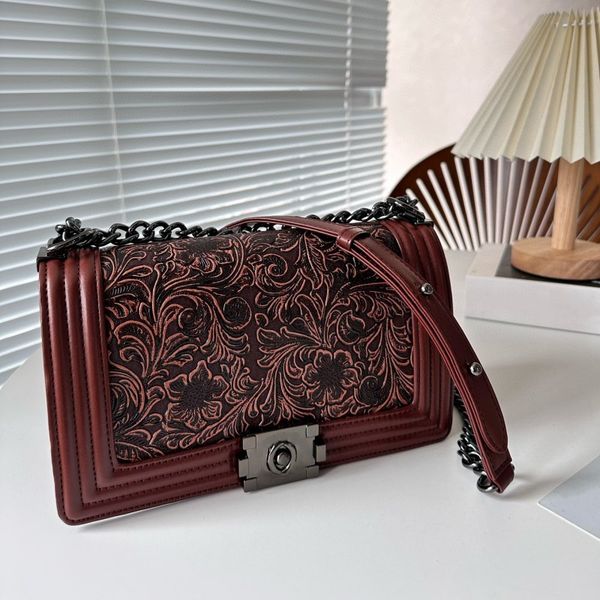 

luxury handbag designer one shoulder bag women's real leather bag classic three-dimensional relief printed chain bag senior banquet com