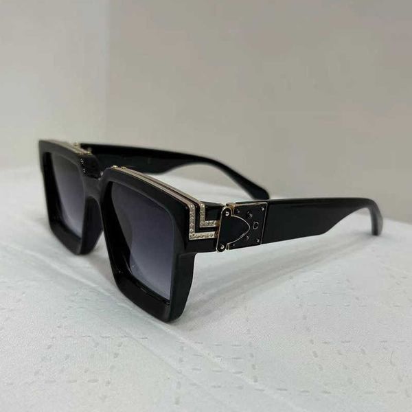 

millionaire for men's street p ins internet celebrity square sunglasses, White;black