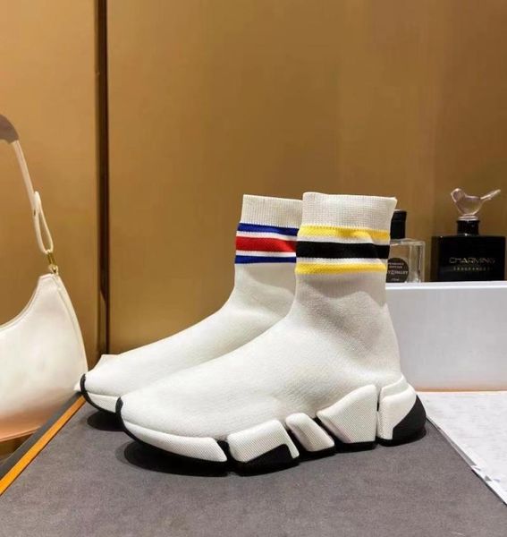 

2021 mens high elastic fabric casual sock shoes platform womens women sneakers speed runner trainer 20 couple shoe1617071