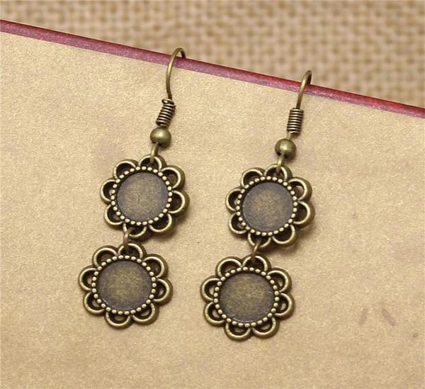 

20pclot 8mm antique bronze metal round earring bezel blank base earrings cabochon settings jewelry base diy findings t5747863515, Blue;slivery