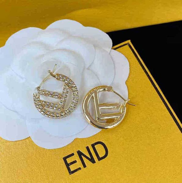 

designer jewelry bracelet necklace ring personalized temperament earrings celebrities' exquisite atmosphere high-grade sense earrings, Golden