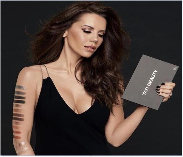 

tati beauty eyeshadow powder christmas gifts 24 color shimmer matte glitter lastingtextured eye shadow palette6044285