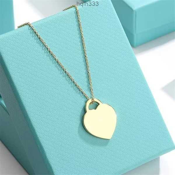 

designer jewelry heart necklace woman stainless steel blue pink green pendant jewellery luxury chains valentine day giftsj71o9jps, Silver