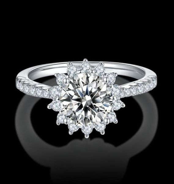 

cluster rings 1ct 65mm d color lab grown moissanite engagement ring 925 sterling silver for womenwith certificate can pass the t8414716, Golden;silver