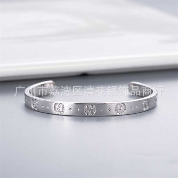 

new 2023 designer jewelry necklace ring xiao same electroplating 18k platinum bracelet has straight trend, Black