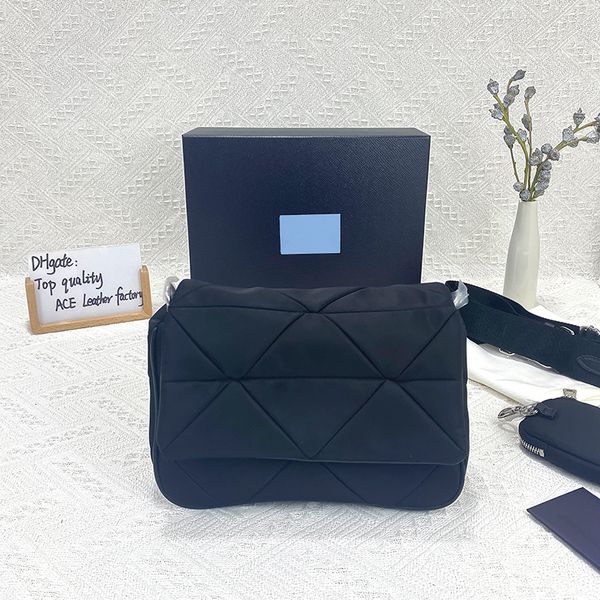 

designer shoulder bag 21cm p1bd292a fashion crossbody bag with box