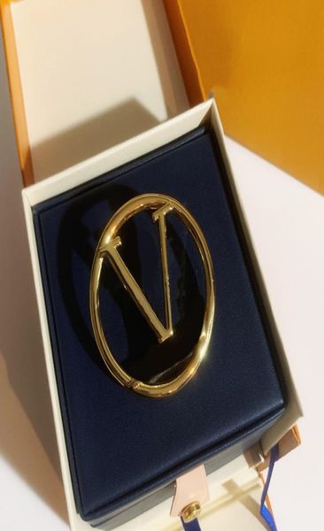 

classic brooch women brooches v designer jewelry gold pins luxury body accessories brand jewelry girls wedding gift broche enamel 1984821, Gray