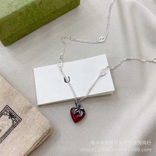 

new 2023 designer jewelry bracelet necklace ring strawberry 925 trend old heart pendant interlocking clavicle chain for women, Silver
