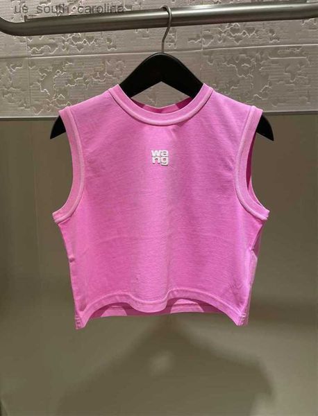 

camis aw king 2023 spring new college style designer wang open umbilical sleeveless tank with slim fit pullover t-shirt womens sunscreen des, White