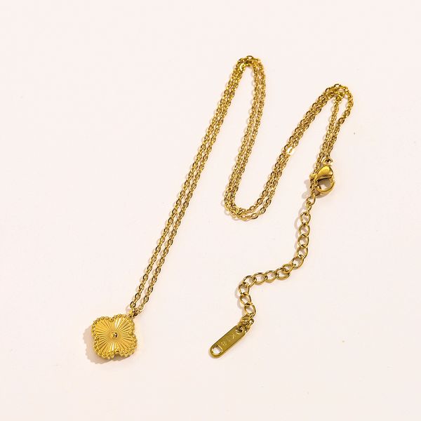 

luxury elegant 4/four leaf clover pendant necklaces for charm women locket necklace choker chain designer jewelry girls gift 18k gold plated, Silver