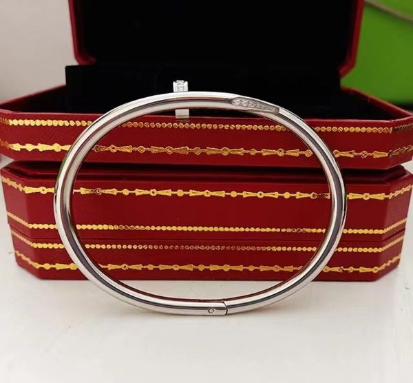 

premium edition ladies bangle gold plated high end fashion jewelry box card style1482151, Black