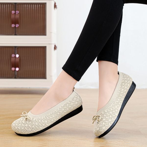 

women shoes fly woven mesh in summer 2023 new breathable hem sock design polyurethane light sole comfortable and elegant, Black