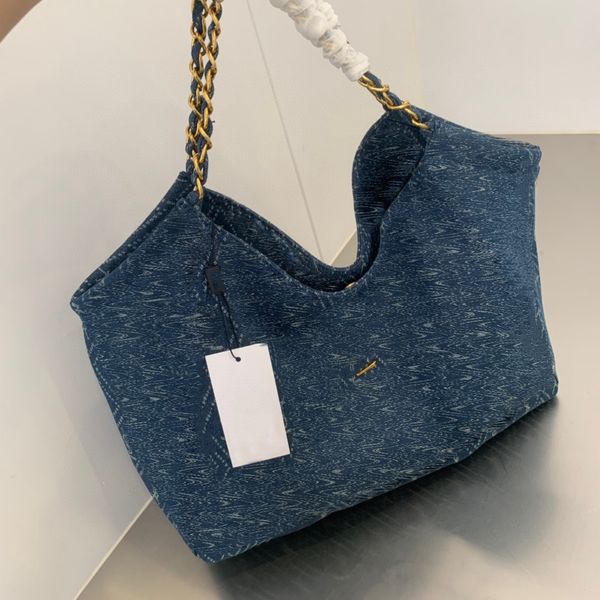 

fashion tote canvas denim bag large capacity women's handbag metal logo designer bag quilted shopping bag id michafl_kops
