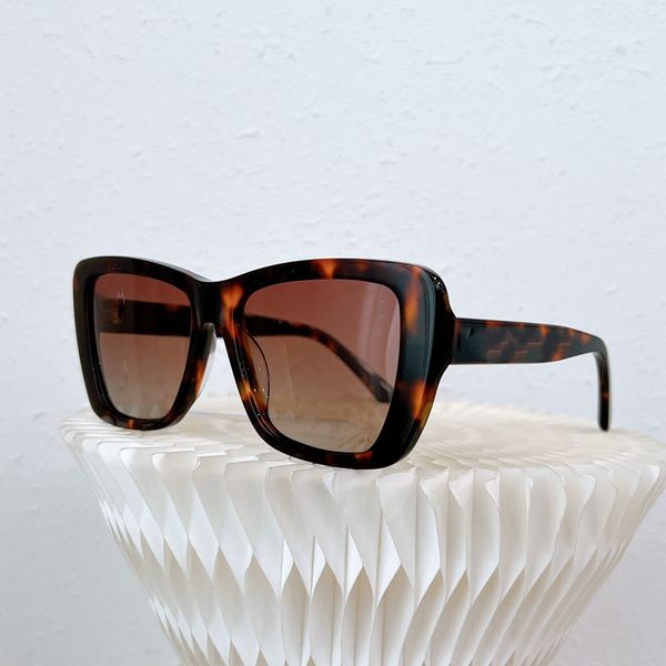 

oversize geometric set womens sunglasses dark tortoiseshell classic chic unique charm size 55 17 145 mens sunglasses sunscreen fashion trend, White;black
