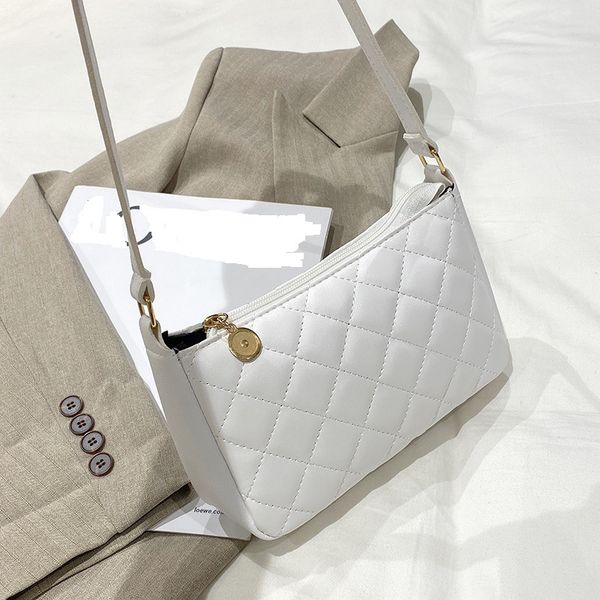 

korean version of women's underarm bag women's bag fashion women's bag wholesale one piece messenger embroidered square bag