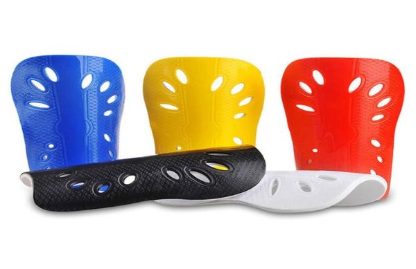 

wholesaleundefined mayitr 2pcs soccer shin pads cuish plate soft football guard pads leg protector for women men breathable shinguard6559473