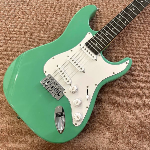 

custom shop, light green st electric guitar, sss pickup 22 frets rose wood fingerboard ing