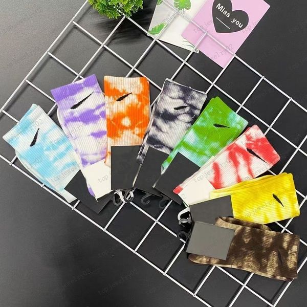 

mens socks wholesale sell all-match classic black white women men breathable cotton mixing football basketball sports ankle sock