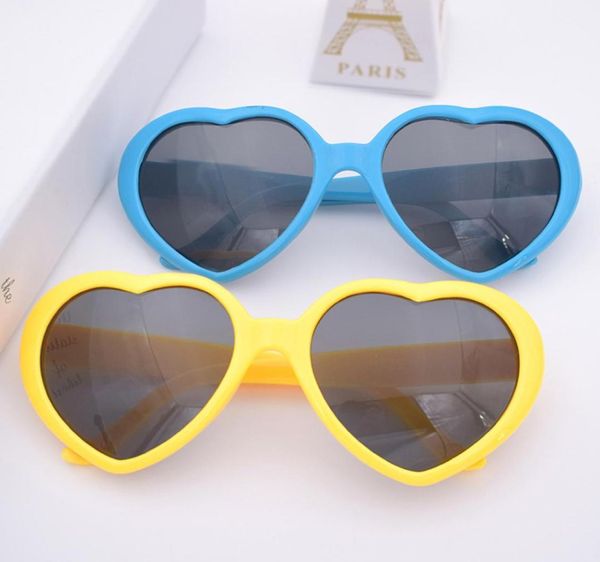 

whole love heart shape classic plastic sunglasses vintage sun glasses for women men kids child multi colors3379415, White;black