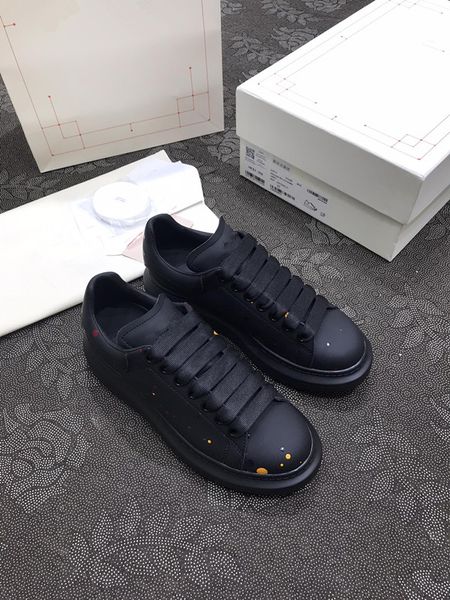 

2023 new luxury sneakers shoes men's technical fabric casual walking famous sole 0602, Black