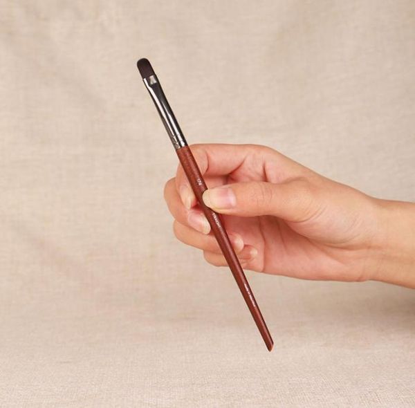 

174 small concealer makeup brush wood brown firm conceal beauty cosmetics blender tool4238935