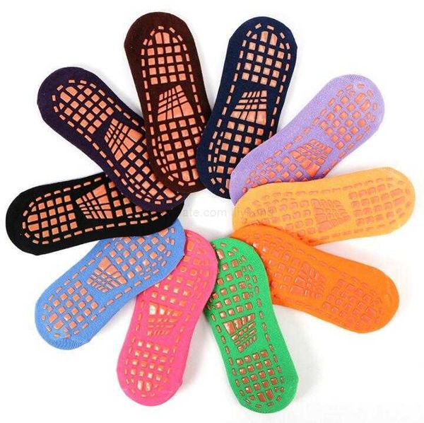 

adults children amusement park trampoline socks outdoor indoor yoga pilates exercise grips sox home antiskd silicone dots bottom floor sock, Black