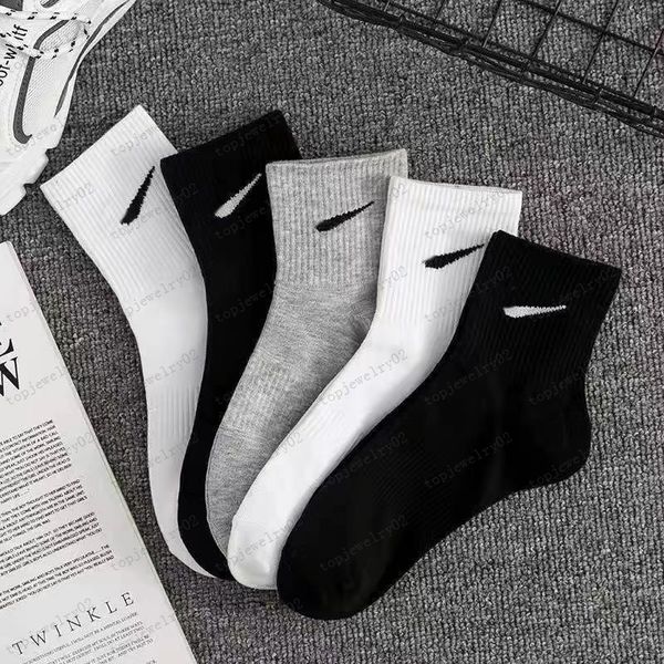 

fashion solid sport men's socks classic hook black white gray basketball sweat absorbent breathable short boat socks luxury sport garte