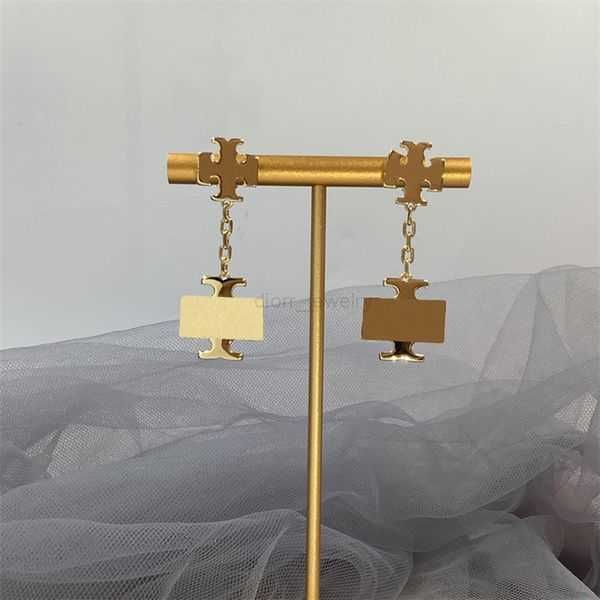 

7 styles women earring designer charm hoops luxury jewelry woman t ear studs dangle pendants womens cross burch earrings party wear 4l4o1, Golden