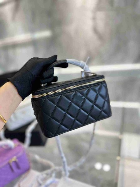 

flap bag fashion women makeup bag diamond checker shoulder bag high capacity designer metal zipper flap cowhide leather crossbody bag channn