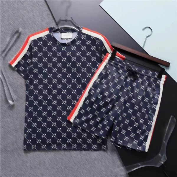 

short sleeved set for men's 2023 summer new fashion t-shirt paired with letter printed shorts designer two-piece set, Gray