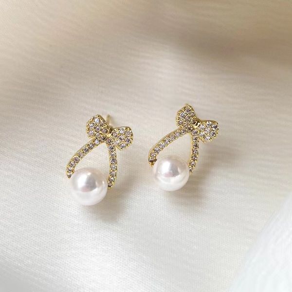 

Fashion Bow-knot Pearl Stud Earrings For Women Lady Girls Temperament Korean Cute Earrings Engagement Jewelry Gift