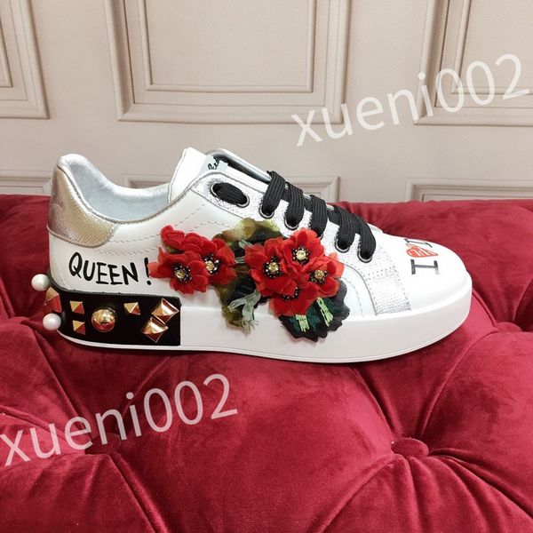 

2023 new luxury designer men causal shoes fashion woman leather lace up platform sole sneakers white black mens womens