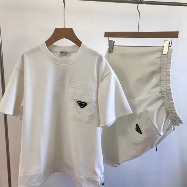 

fashion tracksuits mens womens sweatshirt designer set 100 cotton short sleeve tshirt and shorts 2 piece casual men women clothing, Gray