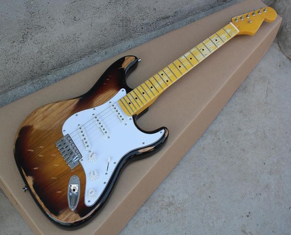 

factory custom tobacco sunburst electric guitar with vintage styleyellow maple neckchrome hardwarecan be customized7653474