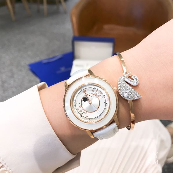 

ladies watch automatic quartz watch titanium steel 5-piece set diamond designer watch waterproof design luxury watch high-quality gifts, Slivery;golden