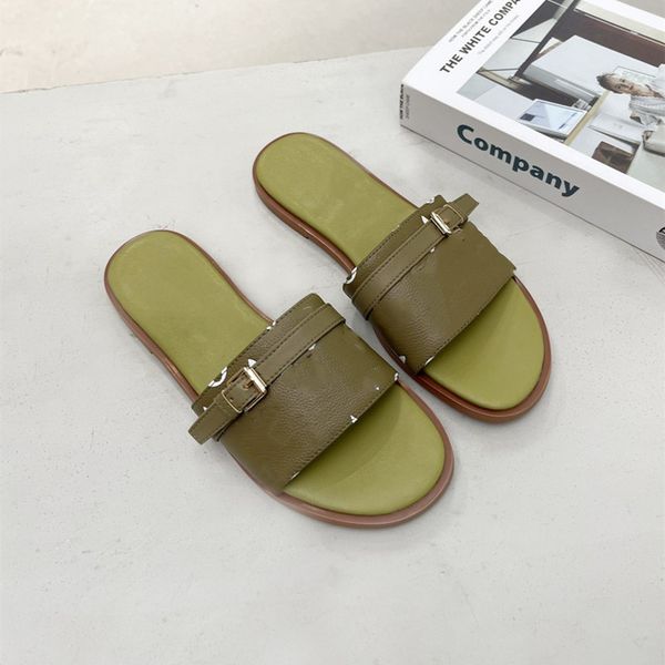 

beach slippers classic flat heel summer lazy designer metal cartoon big head flops leather lady slides women shoes l bath ladies sandals lar, Black