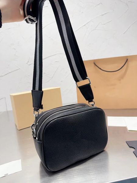 

camera bag latest one shoulder crossbody bag fashion versatile
