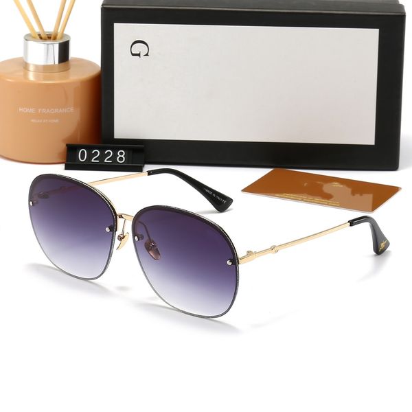 

fashion designer sunglasses classic eyeglasses goggle outdoor beach sun glasses for man woman 4color optional wholesale metal frame sunglass, White;black