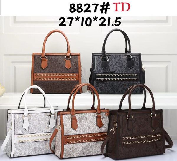 

2023 new women's embossed one shoulder bag fashion tote women's messenger tote chain shoulder crossbody bag purse ripple tote pock