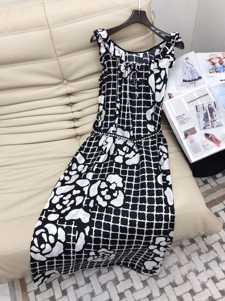 

casual dresses european designer dress 2023 black and white printed dress, Black;gray