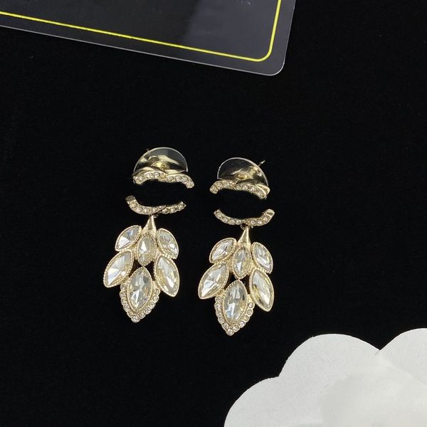 

designer earrings channel women love classic earrings jewelry fashion stud dsgug fcggud, Golden;silver