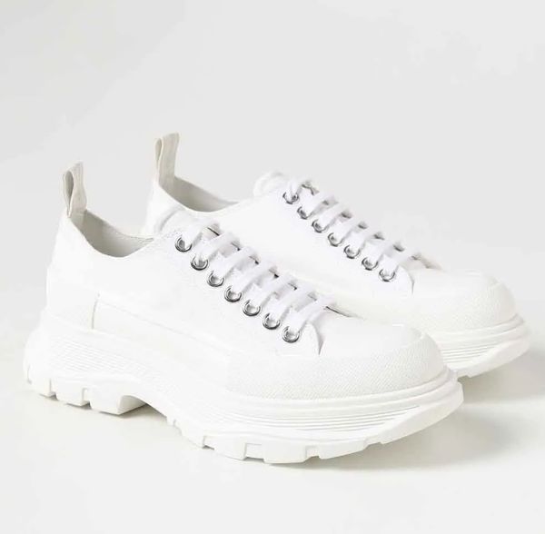 

23s/s design tread slick sneakers casual shoes women men low-canvas leather couple trainers round rubber cap toe popular platform skateboard, Black