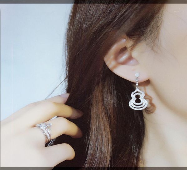 

2019 brand new sparkling luxury jewelry 925 sterling silver pave white z cz diamond women wedding gourd dangle earring for lov1429720