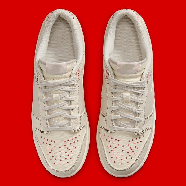 

designer men women skate shoes light orewood brown duks low pale ivory-orewood brown outdoor sneakers