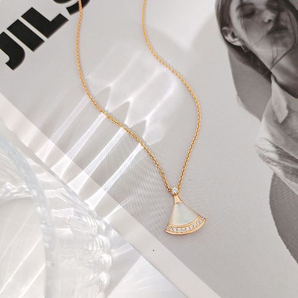 

natural mother shell of pearl rhinestone dress pendant necklace for women trendy jewelry, Silver
