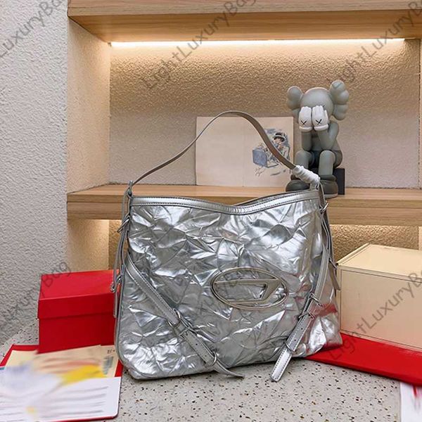 

2023 style luxury ladies handbag large capacity shoulder bag pleated leather crossbody bags daily with silver tote technology sensing fold f
