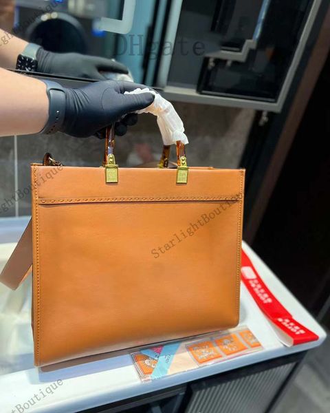 

tote bag organic glass handheld cow leather classic ff letter shopping bag one shoulder diagonal straddle handheld bag brown